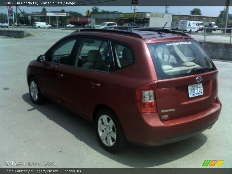 Volcanic Red / Beige 2007 Kia Rondo LX