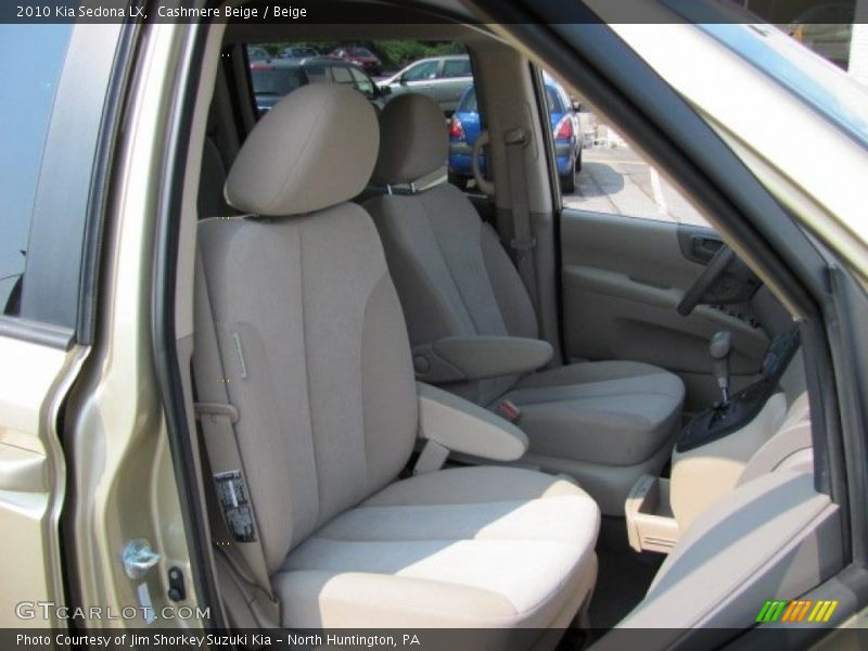 Cashmere Beige / Beige 2010 Kia Sedona LX