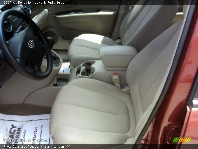 Volcanic Red / Beige 2007 Kia Rondo LX