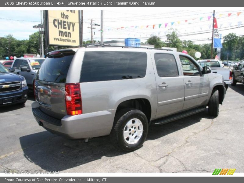 Greystone Metallic / Light Titanium/Dark Titanium 2009 Chevrolet Suburban LT 4x4