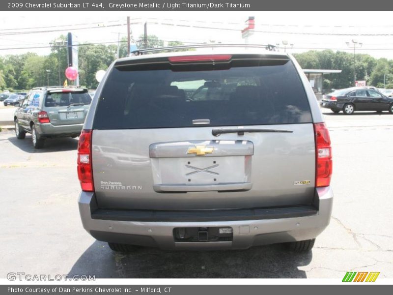 Greystone Metallic / Light Titanium/Dark Titanium 2009 Chevrolet Suburban LT 4x4