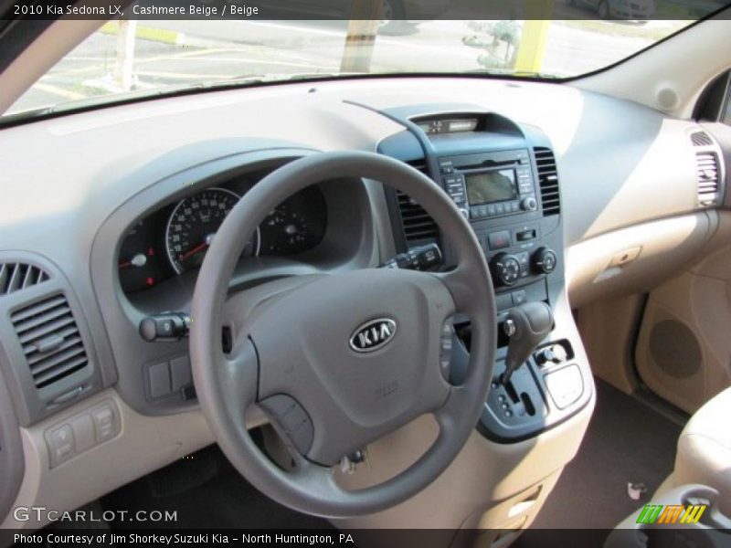 Cashmere Beige / Beige 2010 Kia Sedona LX