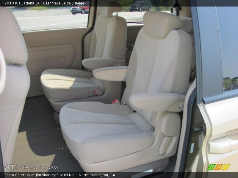 Cashmere Beige / Beige 2010 Kia Sedona LX