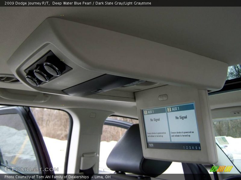 Deep Water Blue Pearl / Dark Slate Gray/Light Graystone 2009 Dodge Journey R/T