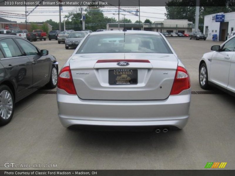 Brilliant Silver Metallic / Charcoal Black 2010 Ford Fusion SE