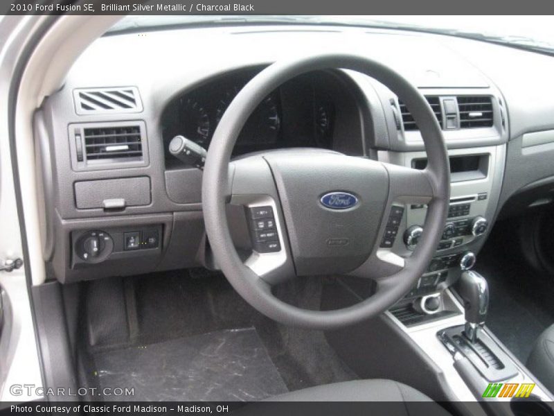 Brilliant Silver Metallic / Charcoal Black 2010 Ford Fusion SE