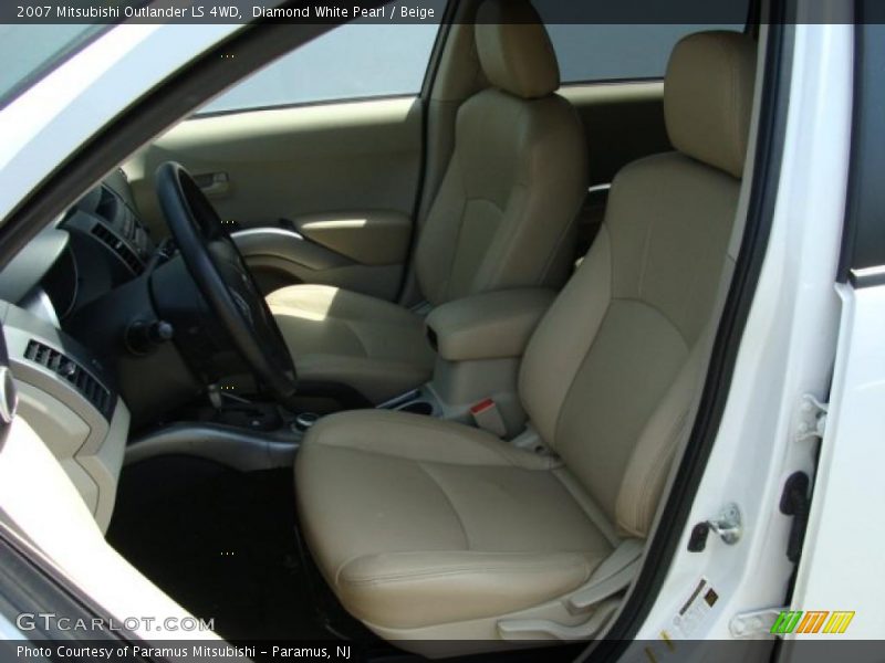 Diamond White Pearl / Beige 2007 Mitsubishi Outlander LS 4WD