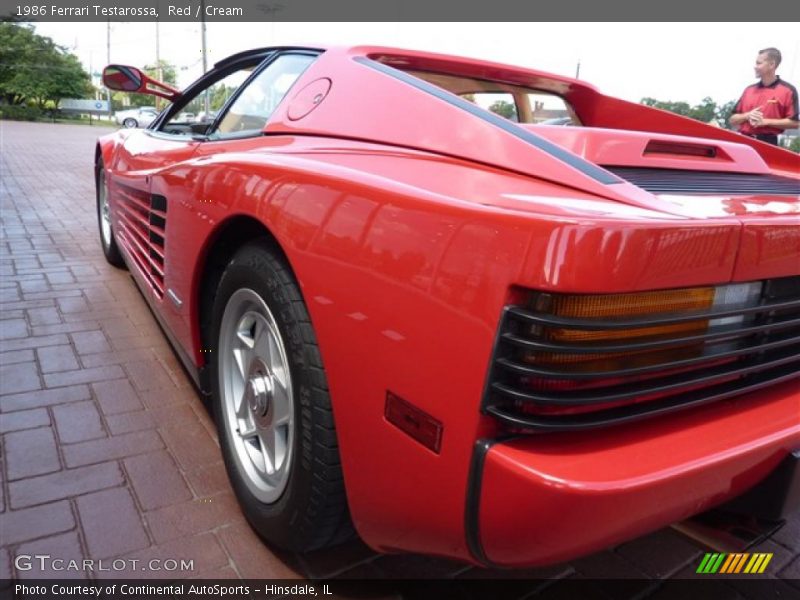 Red / Cream 1986 Ferrari Testarossa