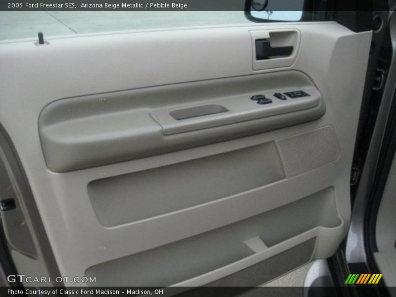 Arizona Beige Metallic / Pebble Beige 2005 Ford Freestar SES