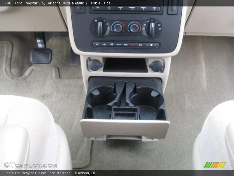 Arizona Beige Metallic / Pebble Beige 2005 Ford Freestar SES