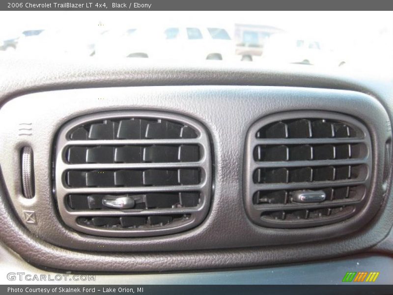 Black / Ebony 2006 Chevrolet TrailBlazer LT 4x4