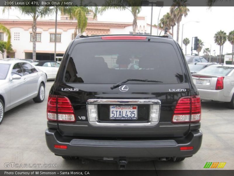 Black Onyx / Ivory 2006 Lexus LX 470