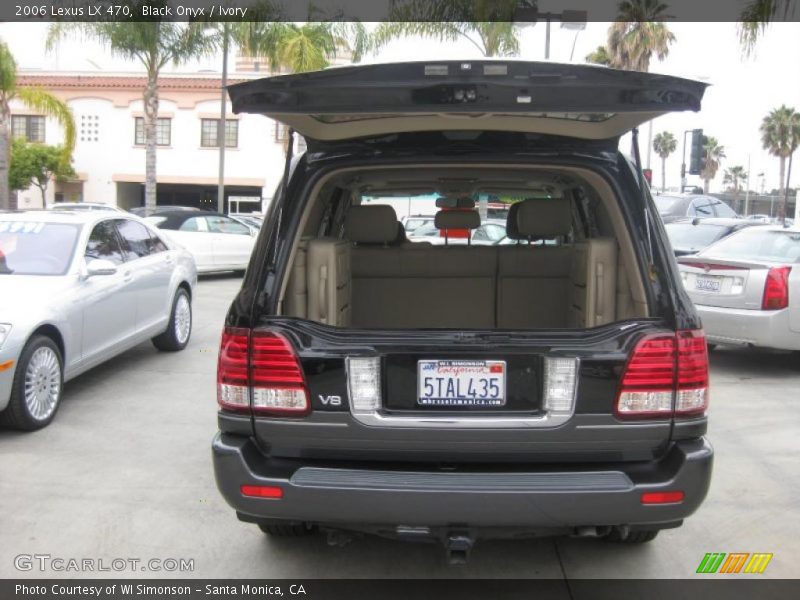 Black Onyx / Ivory 2006 Lexus LX 470