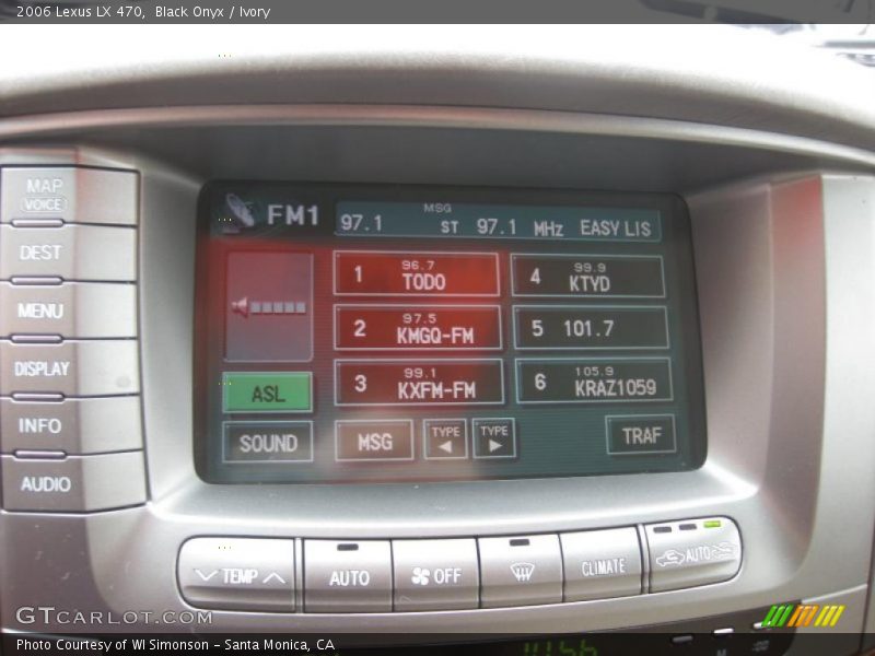 Black Onyx / Ivory 2006 Lexus LX 470