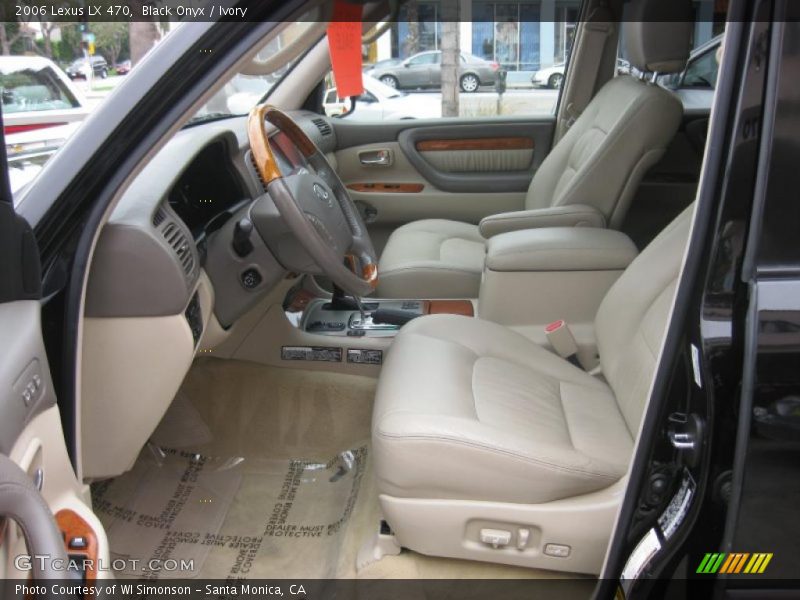 Black Onyx / Ivory 2006 Lexus LX 470