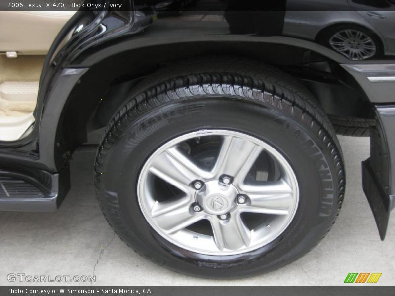 Black Onyx / Ivory 2006 Lexus LX 470