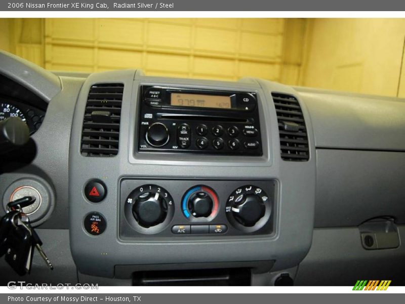 Radiant Silver / Steel 2006 Nissan Frontier XE King Cab