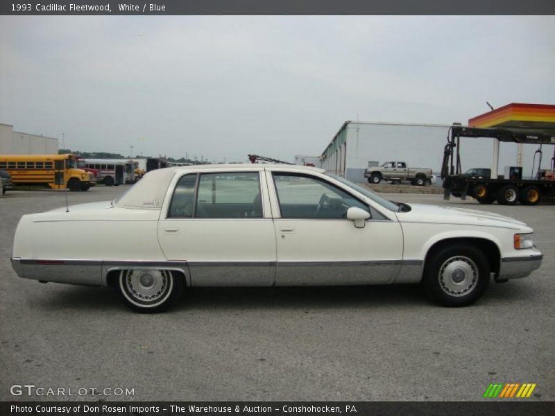 White / Blue 1993 Cadillac Fleetwood