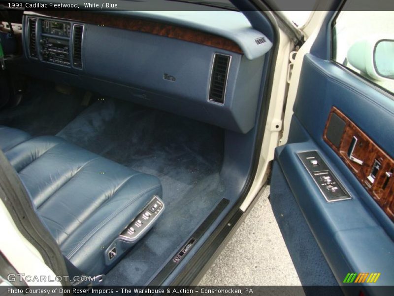 White / Blue 1993 Cadillac Fleetwood