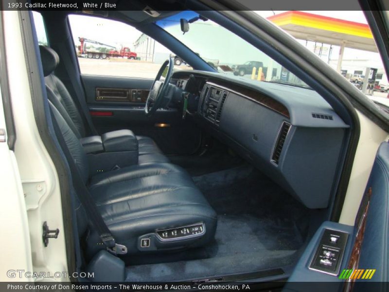 White / Blue 1993 Cadillac Fleetwood