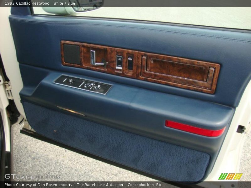 White / Blue 1993 Cadillac Fleetwood