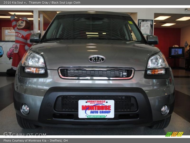 Titanium Gray / Black Soul Logo Cloth 2010 Kia Soul +