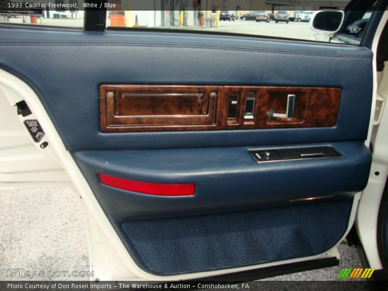 White / Blue 1993 Cadillac Fleetwood