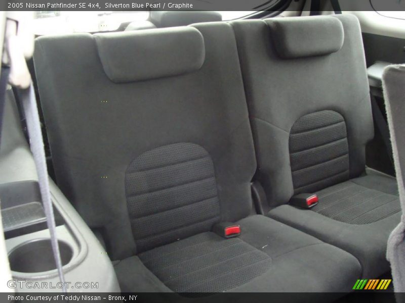 Silverton Blue Pearl / Graphite 2005 Nissan Pathfinder SE 4x4