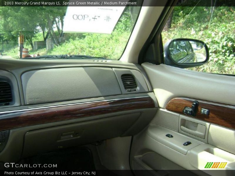 Spruce Green Metallic / Medium Parchment 2003 Mercury Grand Marquis LS