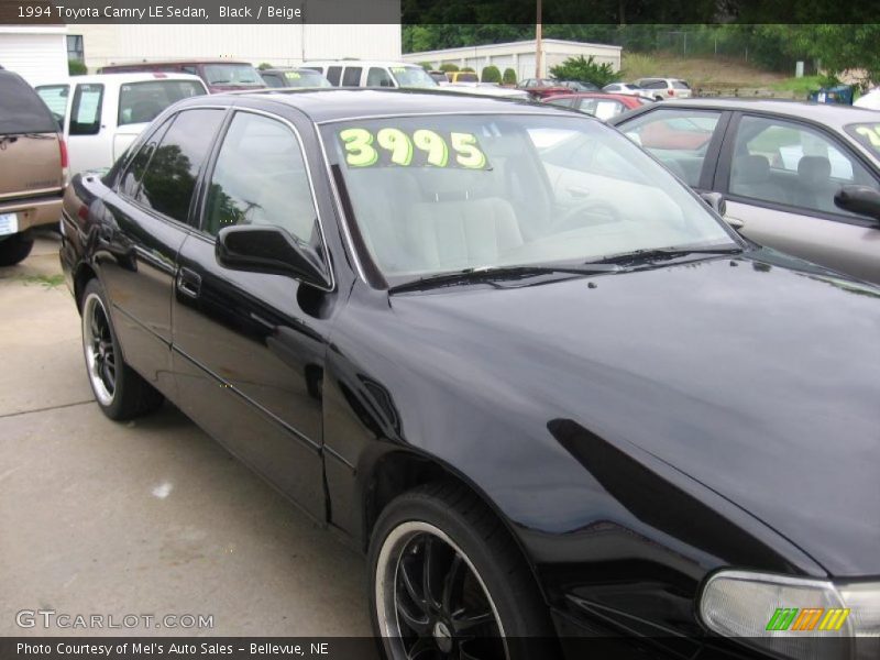 Black / Beige 1994 Toyota Camry LE Sedan