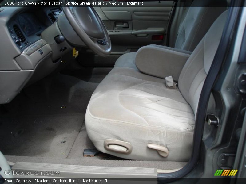 Spruce Green Metallic / Medium Parchment 2000 Ford Crown Victoria Sedan