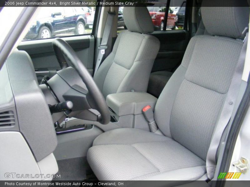 Bright Silver Metallic / Medium Slate Gray 2006 Jeep Commander 4x4