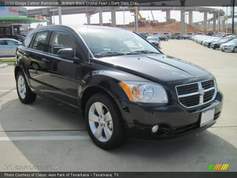 Brilliant Black Crystal Pearl / Dark Slate Gray 2010 Dodge Caliber Mainstreet