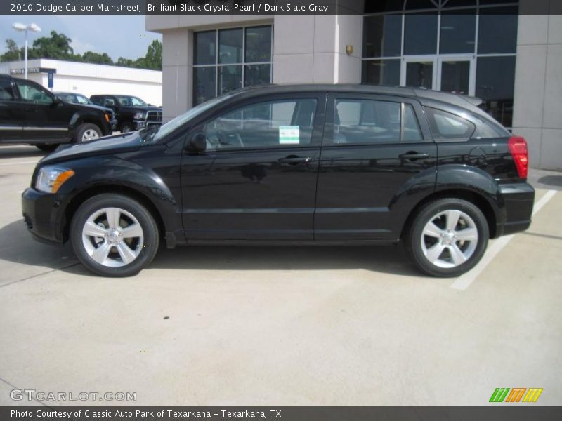 Brilliant Black Crystal Pearl / Dark Slate Gray 2010 Dodge Caliber Mainstreet