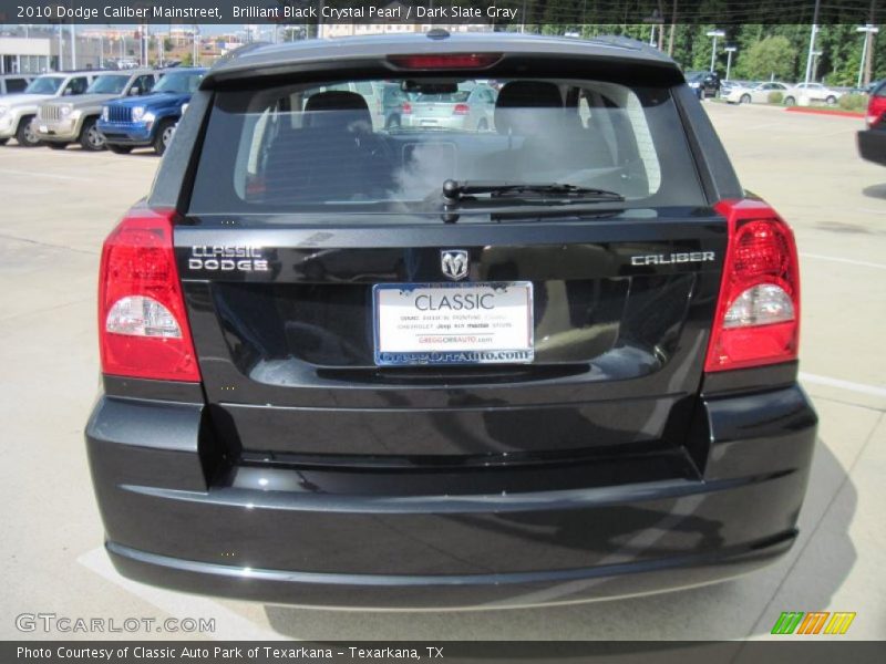 Brilliant Black Crystal Pearl / Dark Slate Gray 2010 Dodge Caliber Mainstreet