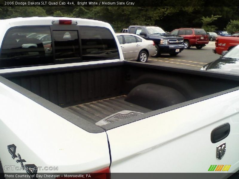 Bright White / Medium Slate Gray 2006 Dodge Dakota SLT Quad Cab 4x4