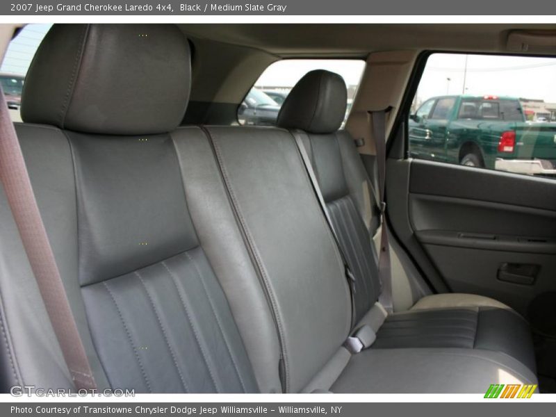 Black / Medium Slate Gray 2007 Jeep Grand Cherokee Laredo 4x4