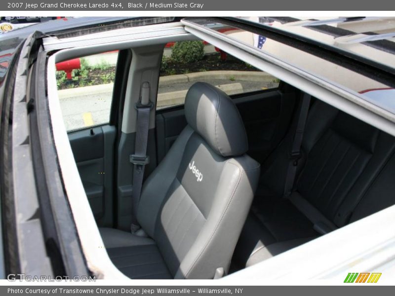 Black / Medium Slate Gray 2007 Jeep Grand Cherokee Laredo 4x4