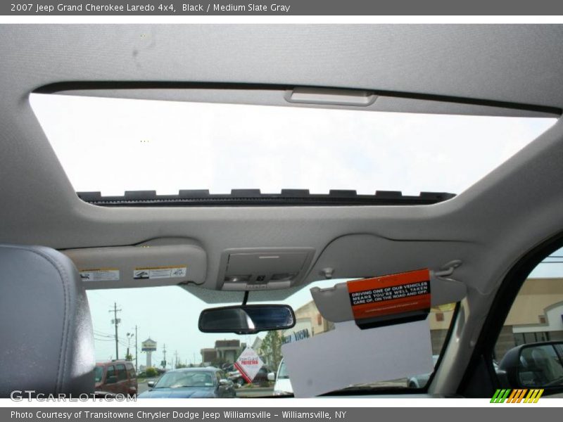 Black / Medium Slate Gray 2007 Jeep Grand Cherokee Laredo 4x4