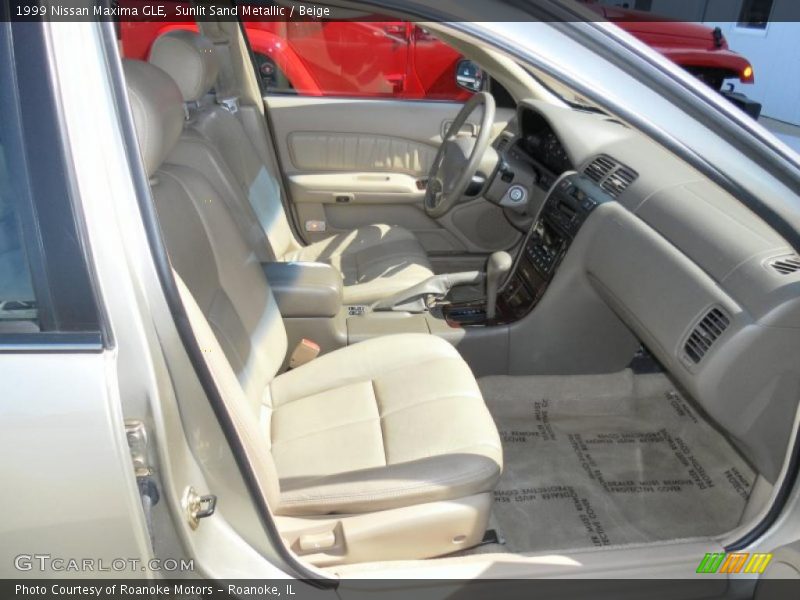 Sunlit Sand Metallic / Beige 1999 Nissan Maxima GLE