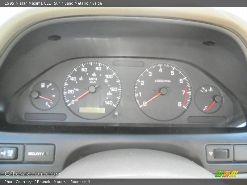 Sunlit Sand Metallic / Beige 1999 Nissan Maxima GLE