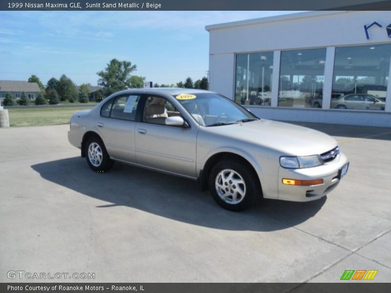 Sunlit Sand Metallic / Beige 1999 Nissan Maxima GLE