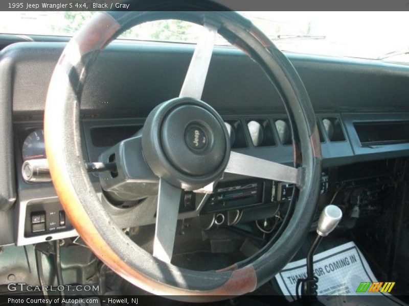 Black / Gray 1995 Jeep Wrangler S 4x4