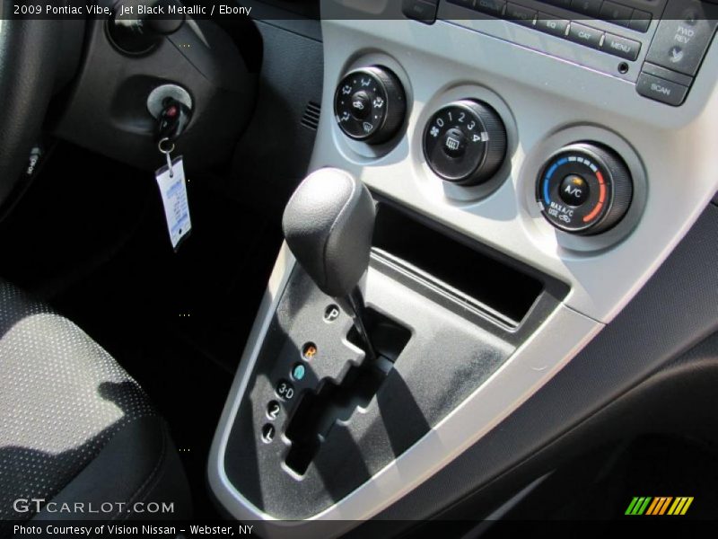 Jet Black Metallic / Ebony 2009 Pontiac Vibe
