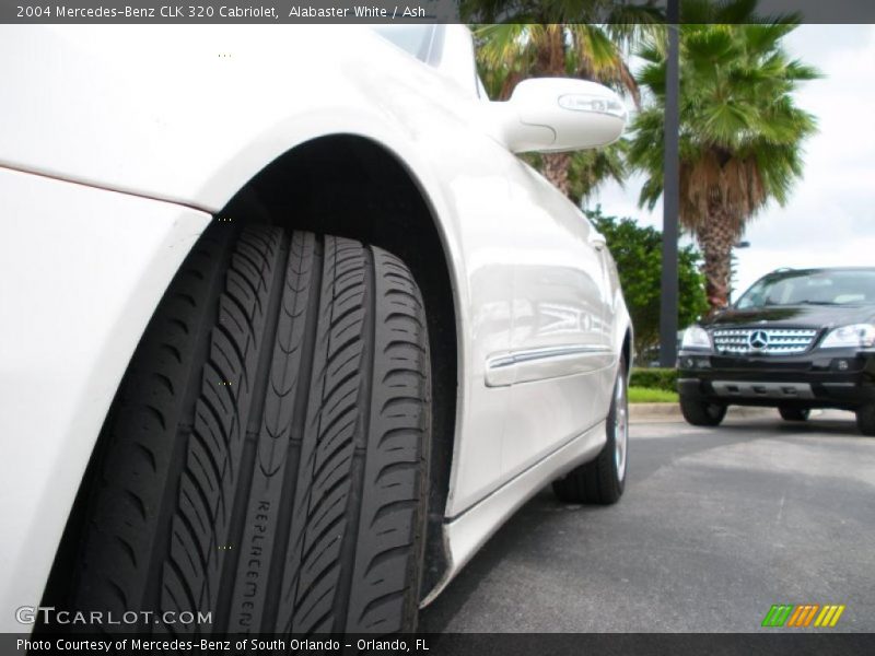 Alabaster White / Ash 2004 Mercedes-Benz CLK 320 Cabriolet