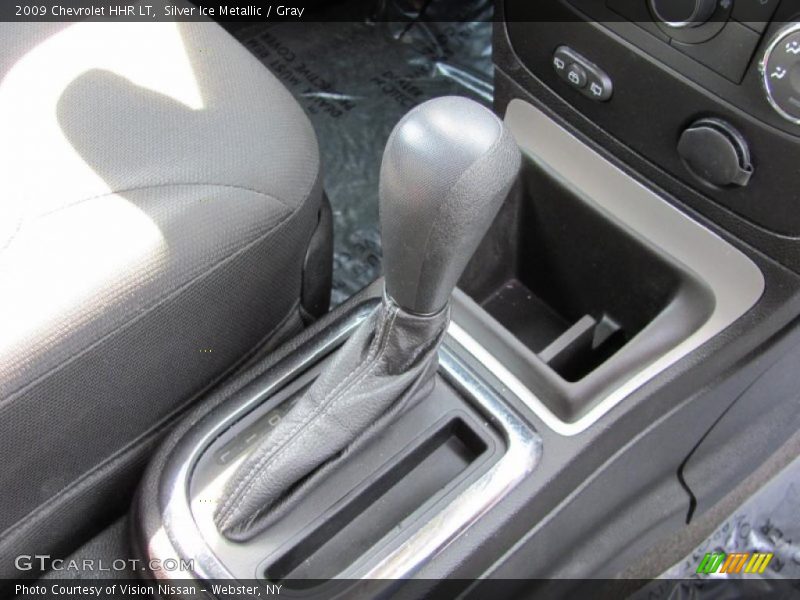 Silver Ice Metallic / Gray 2009 Chevrolet HHR LT