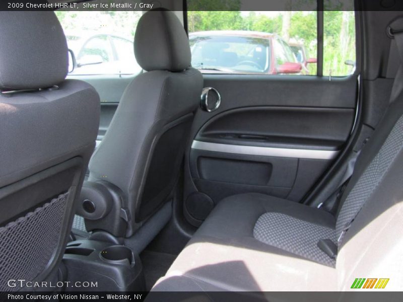 Silver Ice Metallic / Gray 2009 Chevrolet HHR LT
