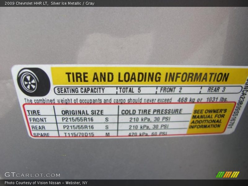 Silver Ice Metallic / Gray 2009 Chevrolet HHR LT