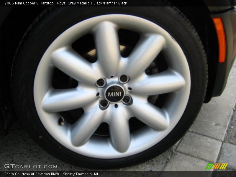Royal Grey Metallic / Black/Panther Black 2006 Mini Cooper S Hardtop