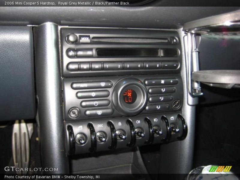 Royal Grey Metallic / Black/Panther Black 2006 Mini Cooper S Hardtop